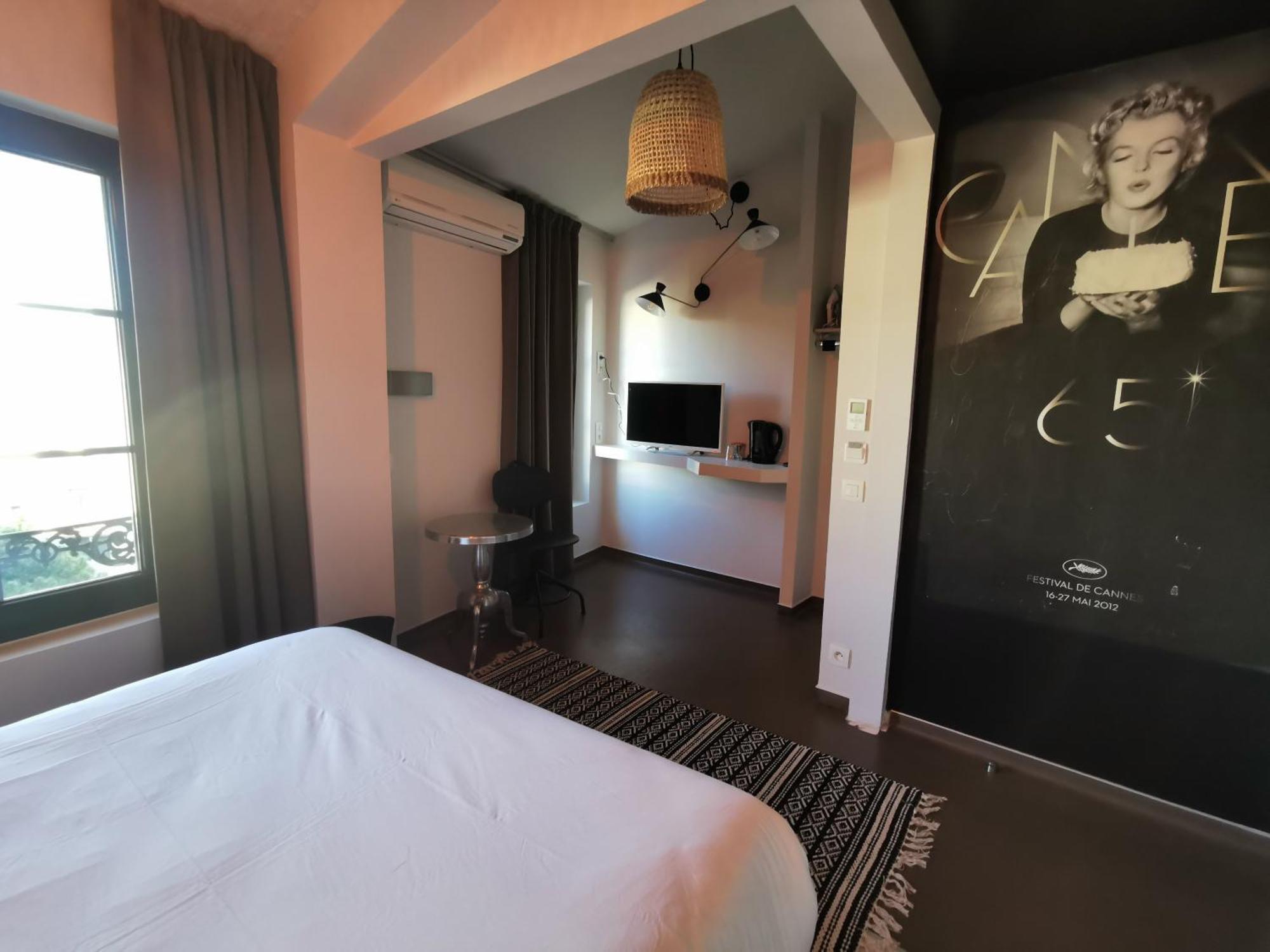 7Art Hotel Cannes Exterior photo