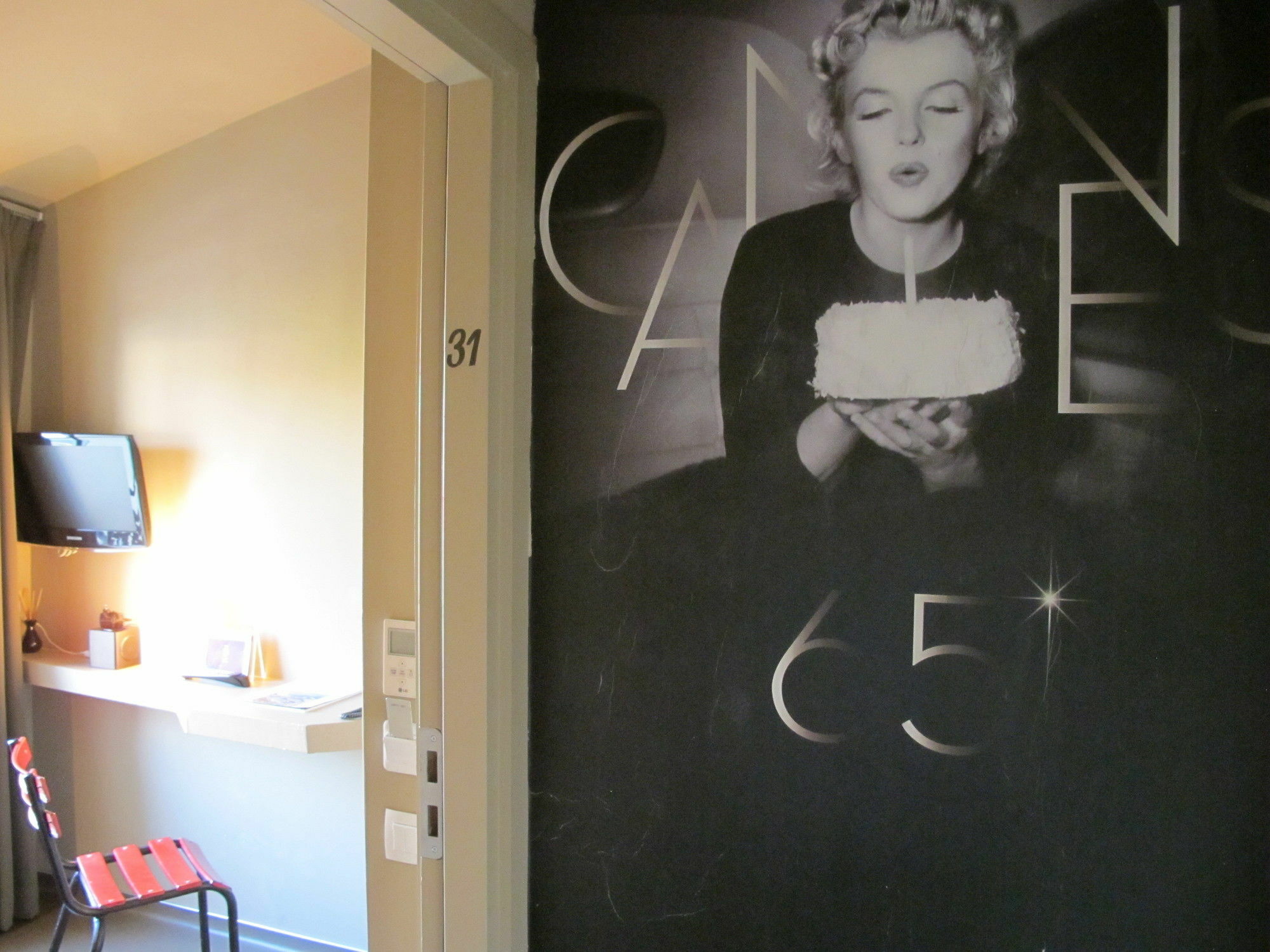 7Art Hotel Cannes Exterior photo